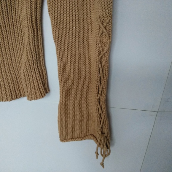 Guess Knit Sweater /Top Lace Closure Light Brown - Picture 4 of 4